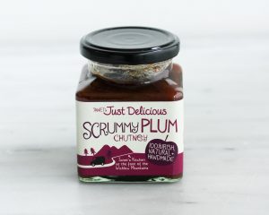 Scrummy plum kaaschutney